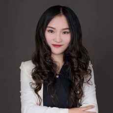 主持人：Julia